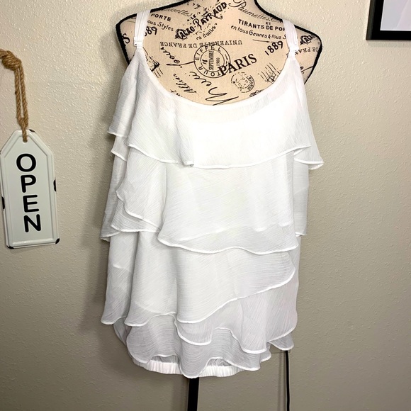 torrid Tops - ✨3 for $30✨ Torrid tank top ruffles